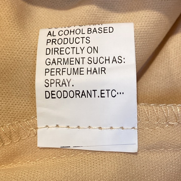 NWT Mac Duggal 68068 White Multi Embellished Ruffle Sleeve Gown - Sz 8 - Picture 11 of 11